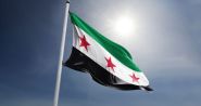 Syrie: un policier et deux assaillants tués dans un attentat-suicide de l’EI (média d’État)