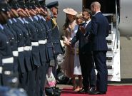 France's Macron Kicks Off Pomp-Filled UK State Visit