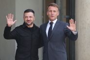 Zelensky to Meet European Leaders After Putin Vows to Fight On