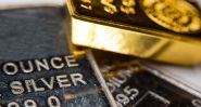 Gold and Silver Wallets: The Growing Investment Trend