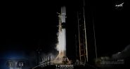 SpaceX Falcon 9 Launches US and Japanese Landers to the Moon