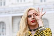 Lady Gaga enflamme Copacabana, Rio déborde de fans