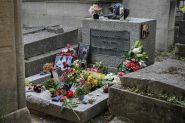 Jim Morrison Bust Returns to Père Lachaise, 37 Years After Theft