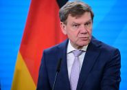 Germany Accuses Russia of Wanting to Impose Kiev's \