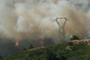 Incendie: le feu encore actif à Marseille mais baisse en intensité