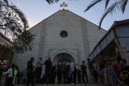 Gaza: la Défense civile fait état de deux morts dans une frappe israélienne sur une église