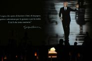 Milan rend hommage au «roi» Armani