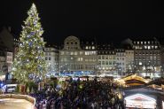 Coup d’envoi féérique et ultrasecurisé pour le marché de Noël de Strasbourg