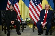 Ukraine: Zelensky espère un accord avec les Américains, une délégation en route vers les États-Unis