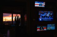 US Government Shutdown Seen Dragging Into Next Week