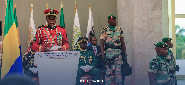 Gabon: le chef des putschistes devient \