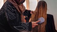 À Kaboul, vendre ses cheveux pour survivre face à la répression des talibans