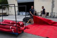 Seconde vie à Marseille pour le tapis rouge du festival de Cannes