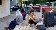 Travailleuses migrantes: sous contrat, hors-la-loi!