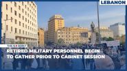 Retired Military Personnel Begin to Gather Prior to Cabinet Session