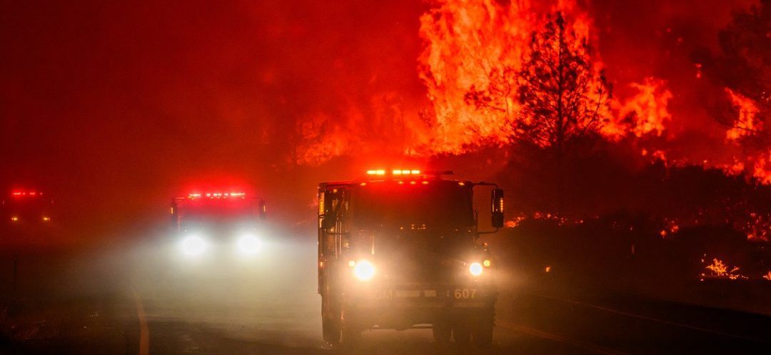 California Fire Rapidly Reaches State’s Top 10 Biggest Ever