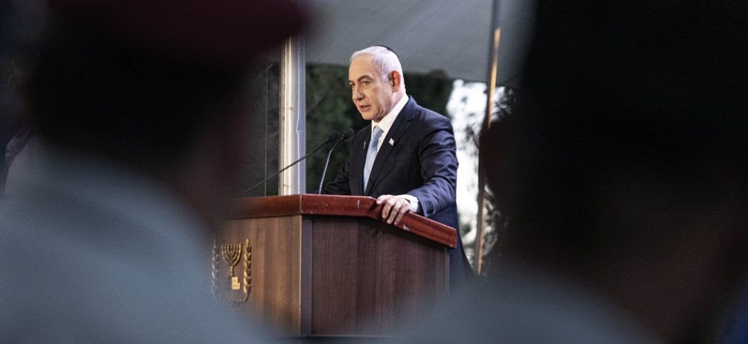 Netanyahu in Favor of Stepping Up Operations in Lebanon