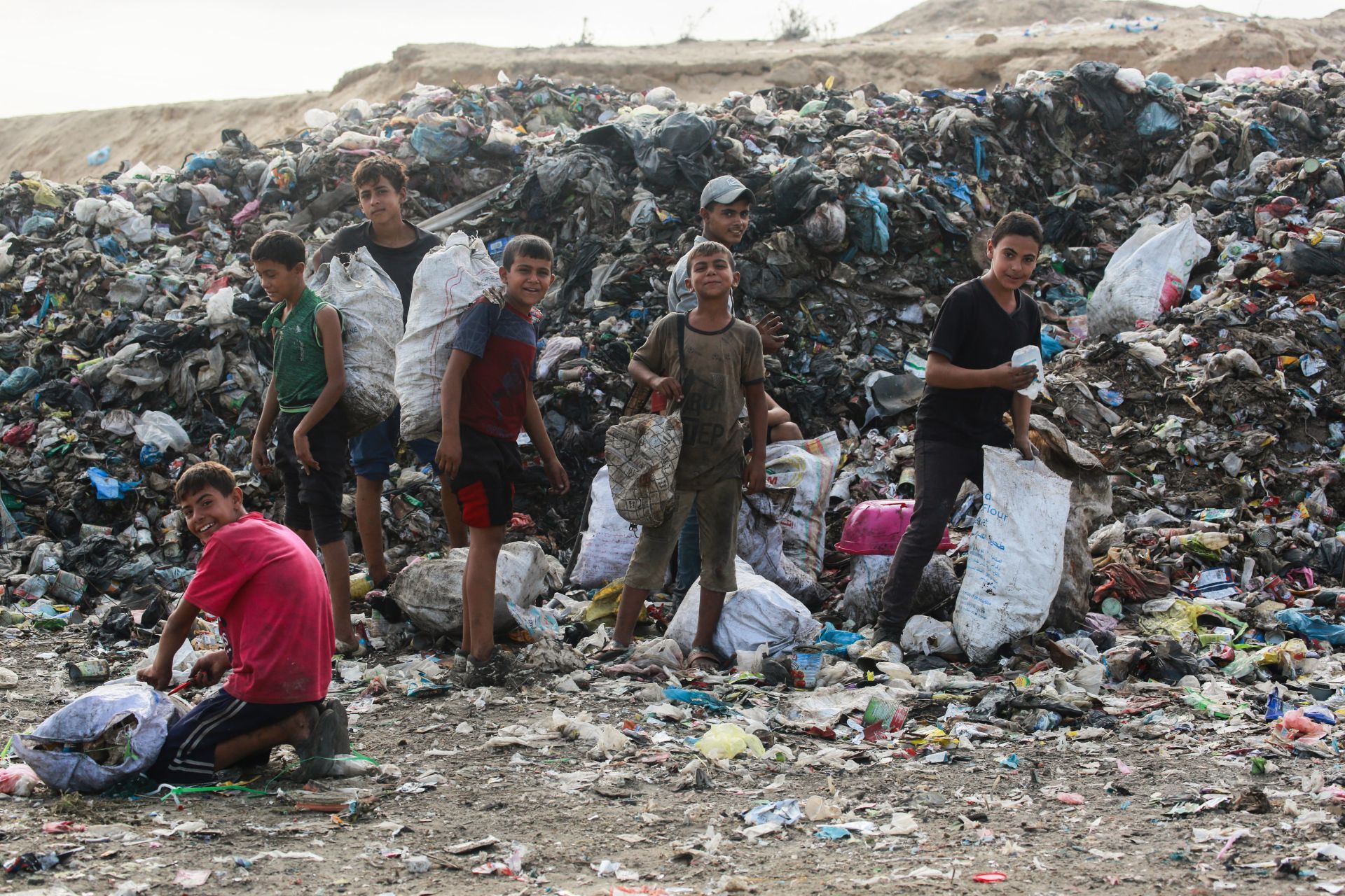 Faim: 345 000 Gazaouis en situation \