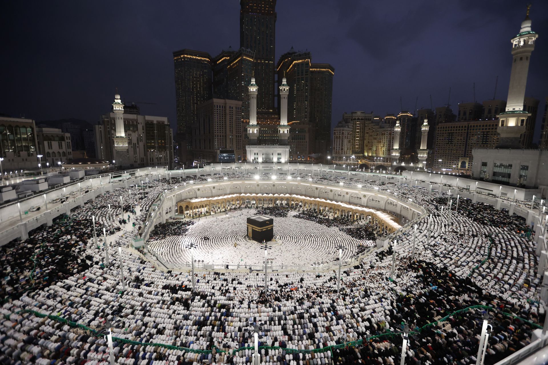 Fin du ramadan: l'Arabie saoudite annonce l'Aïd el-Fitr pour dimanche