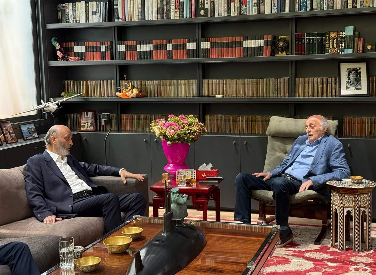 Geagea et Joumblatt débattent de la Syrie, du cessez-le-feu et de la réforme électorale