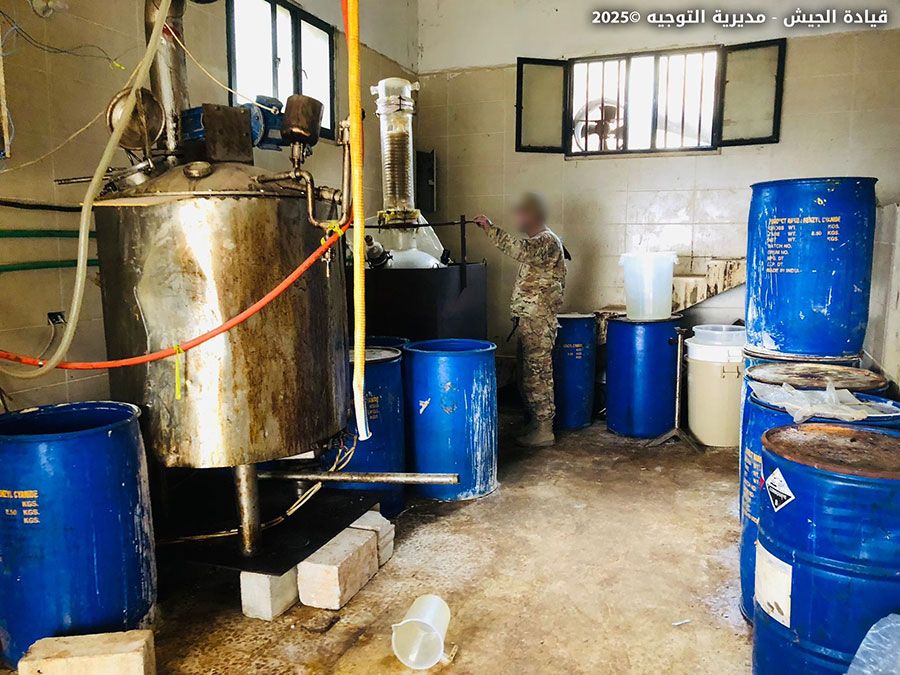 L’armée libanaise démantèle une usine de Captagon à la frontière syro-libanaise