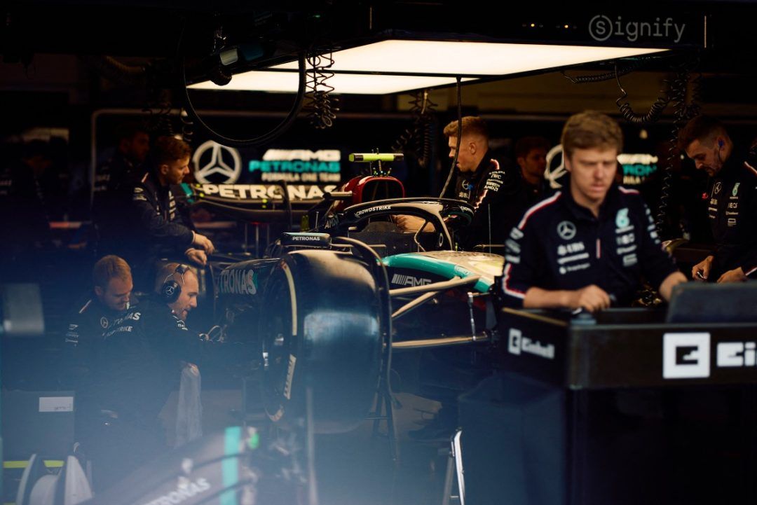 F1: Russell Takes “Mega” Pole as Mercedes Lockout British GP Front Row