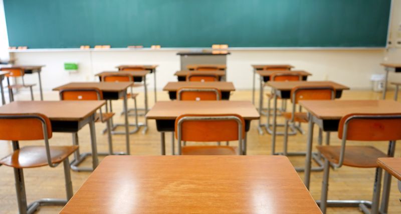 Le syndicat des enseignants dénonce le retard du financement des enseignants retraités privés