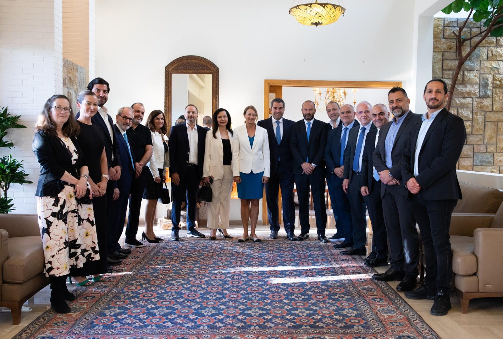Ambassador Lisa Johnson Welcomes Lebanese Delegation to SelectUSA 2025
