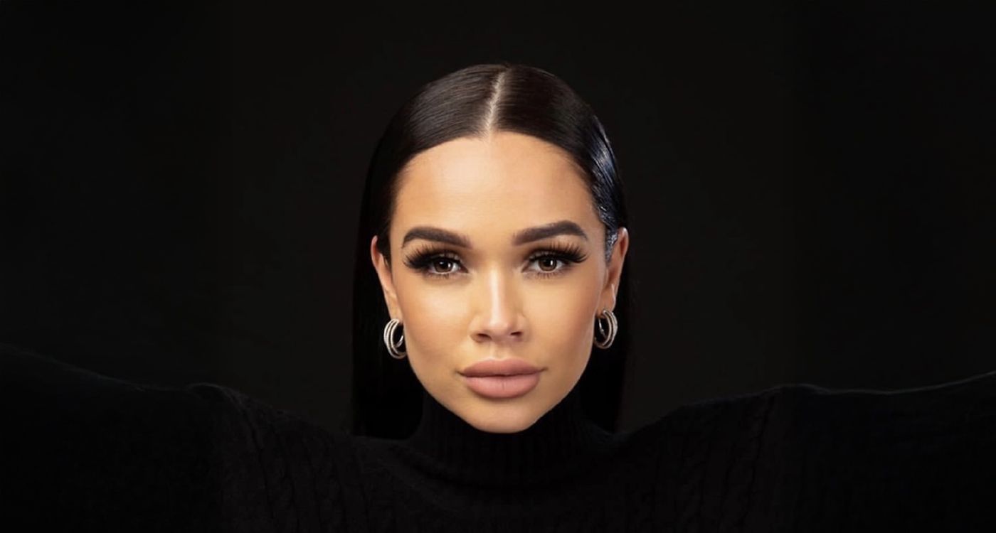  Jazz Correia: The Gilded Cage