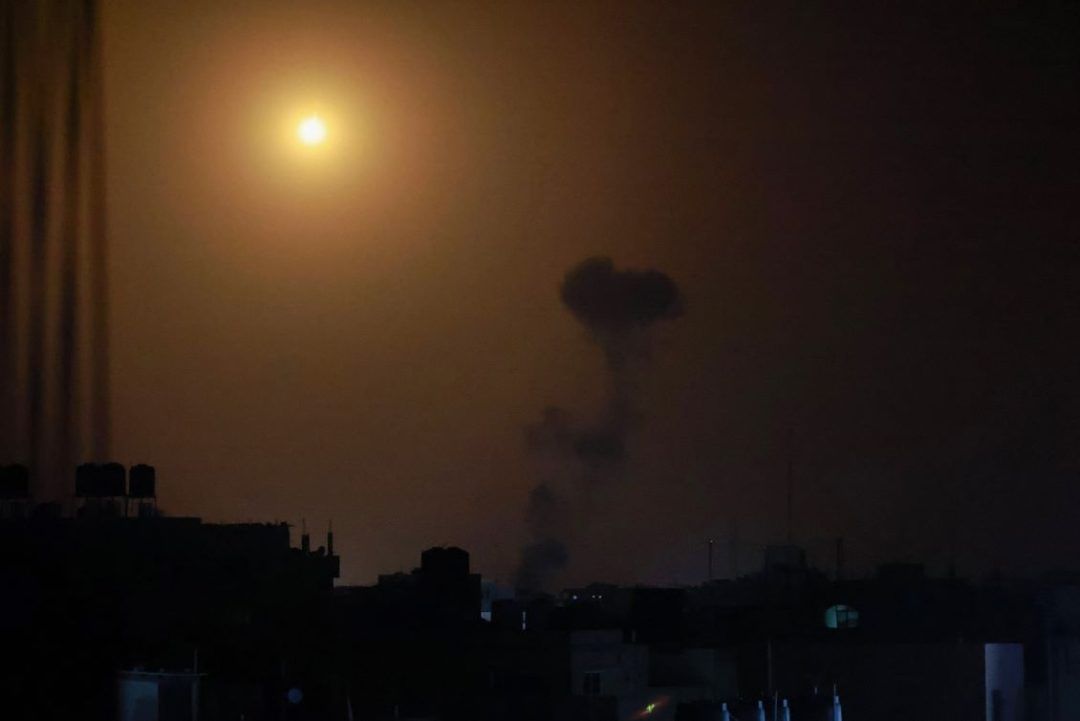 Israel Bombs Southern Gaza as Blinken Heads to Egypt