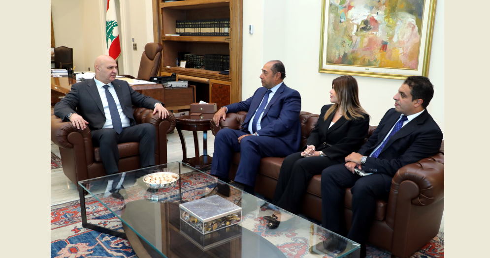 Édification d’un État: Zaki fait part aux dirigeants libanais du soutien de la Ligue arabe à leurs efforts