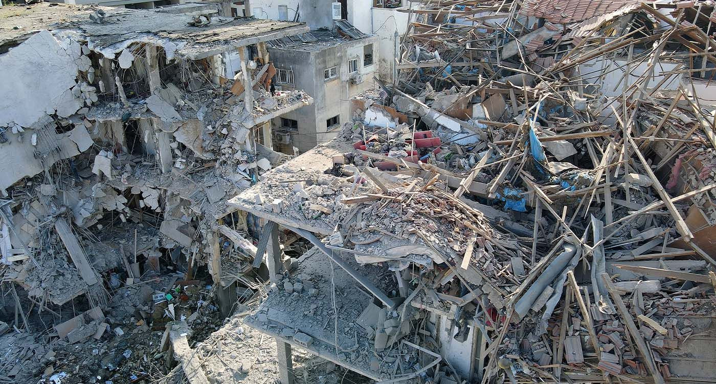 Frappes, drones et ripostes: les mollahs jouent leur survie plus que la guerre