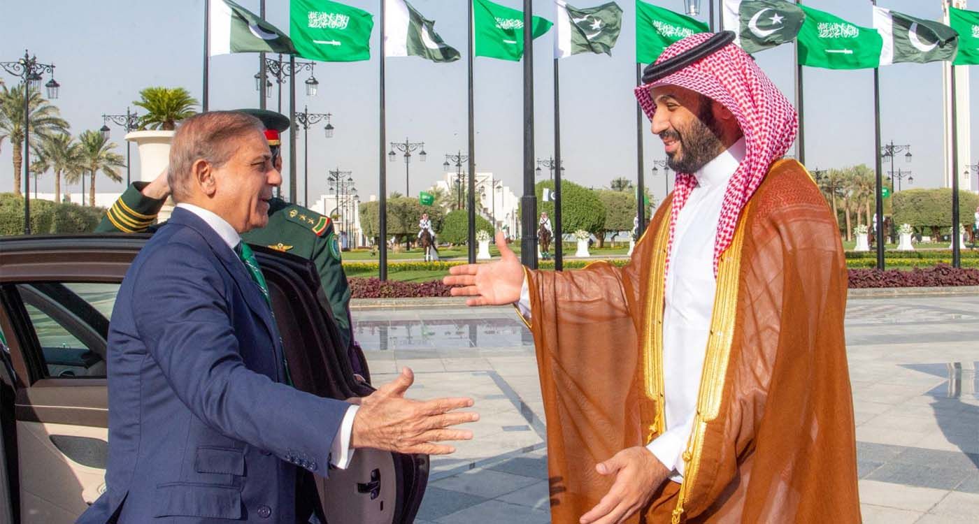 Saudi-Pakistan Defense Pact Reshapes Regional Power Dynamics