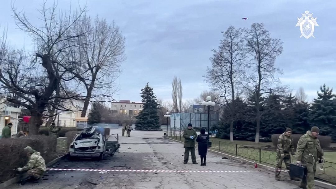 Moscow Car Bomb Injures Russian Military Intelligence Official