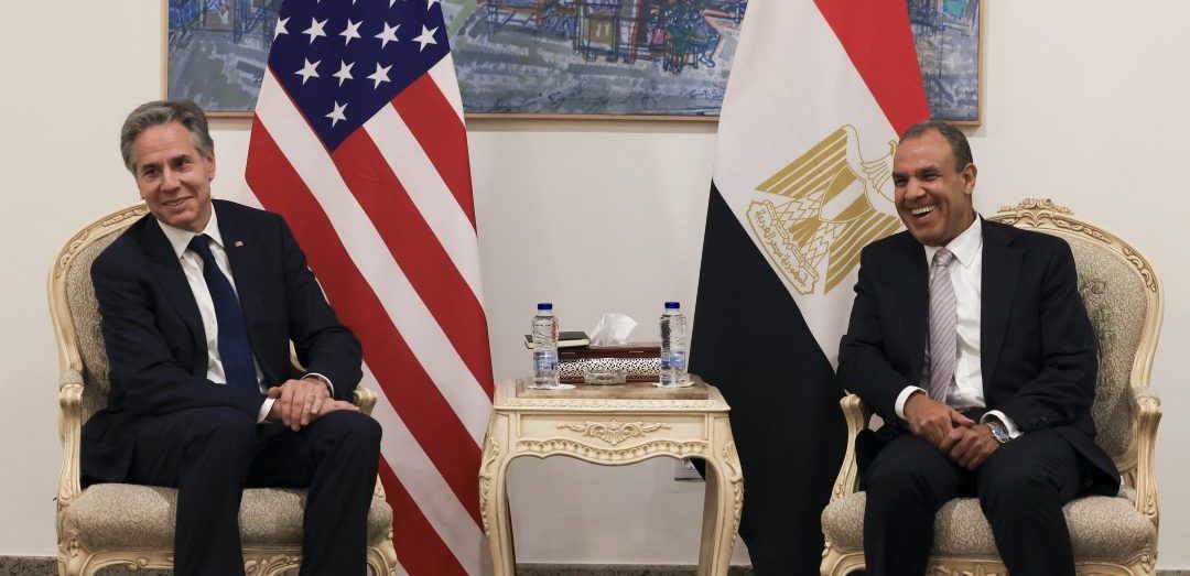 Blinken Meets Egyptian President in Gaza Truce Push