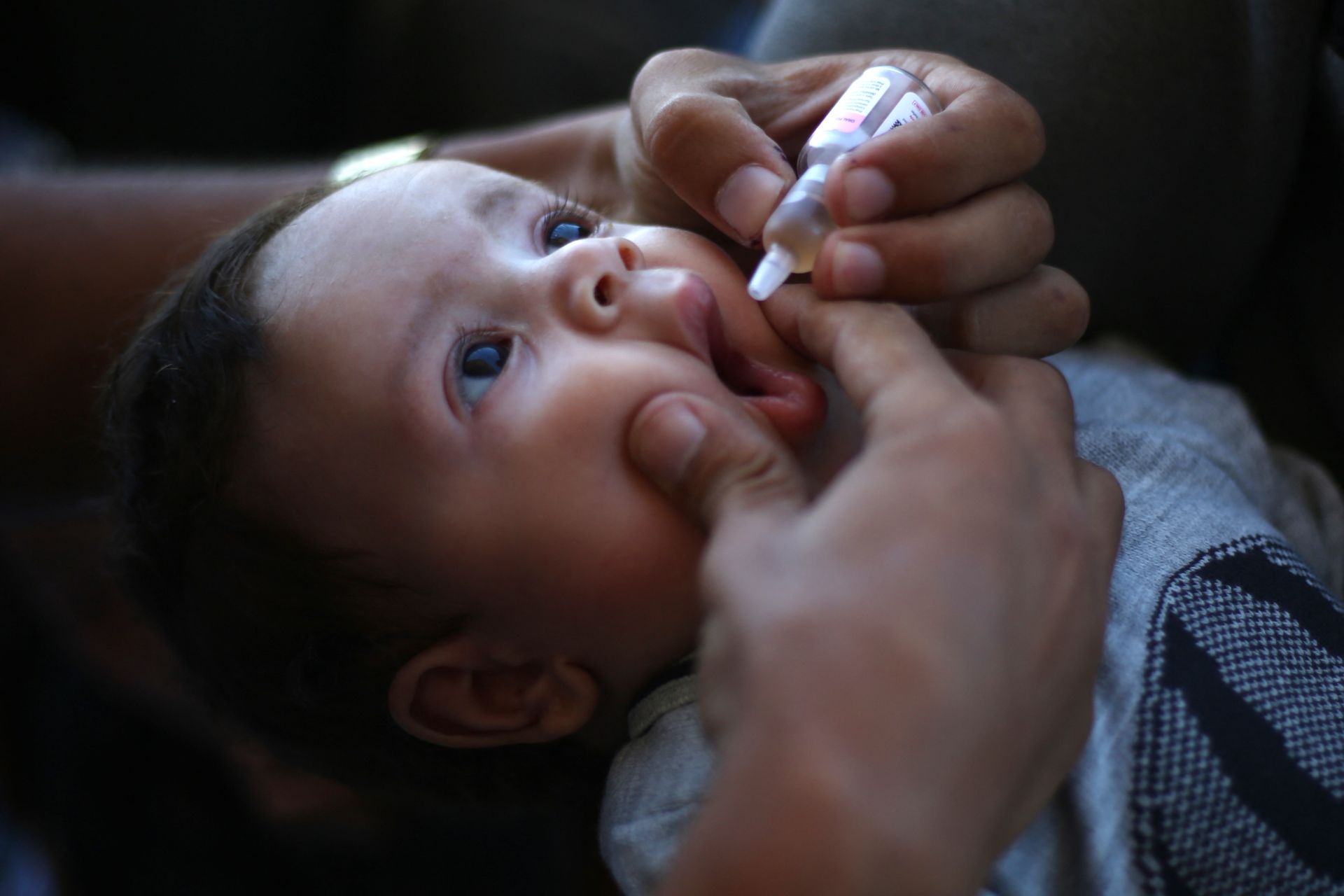 Gaza Polio Vaccinations to Resume Saturday