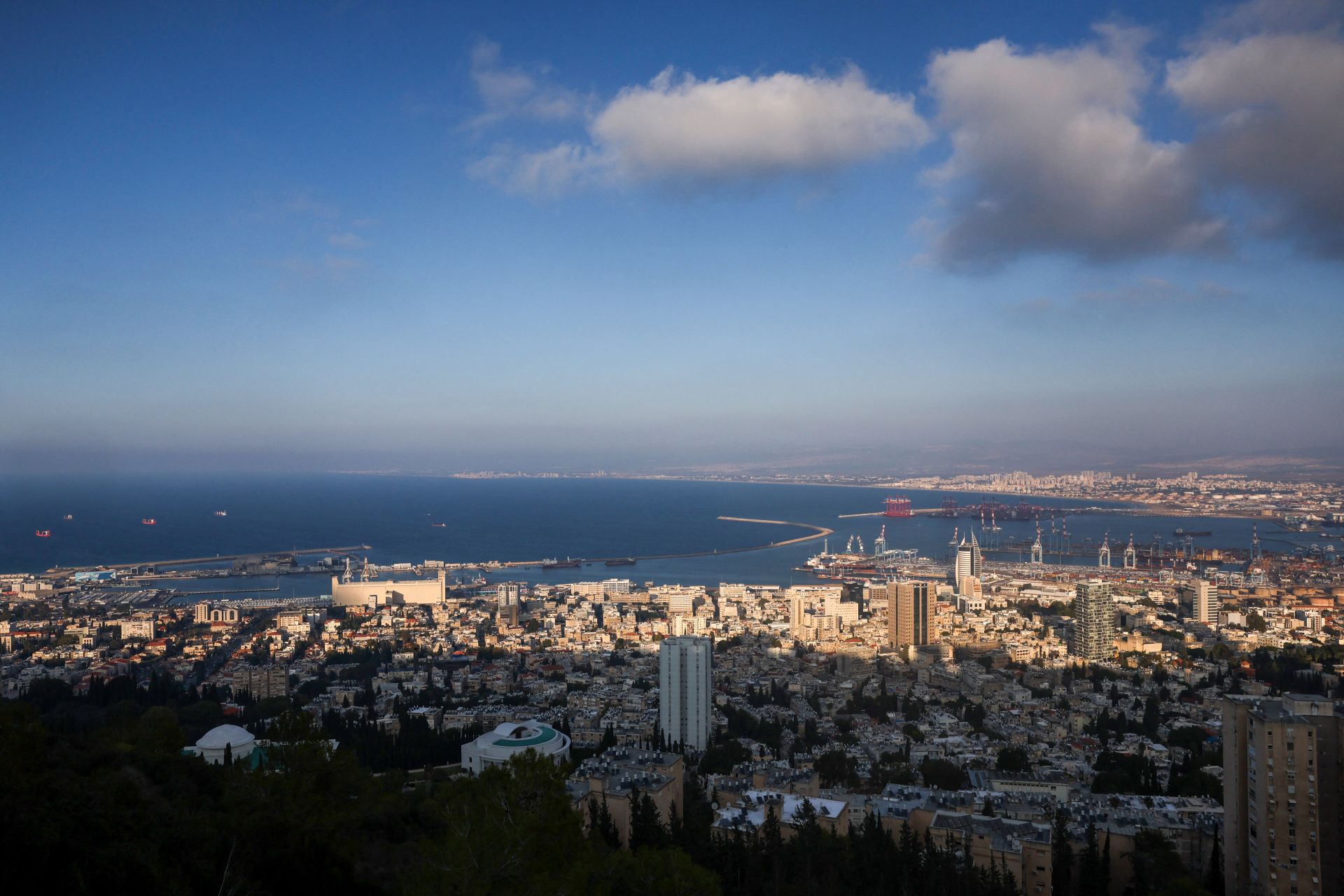 Israel says synagogue hit in 'rocket barrage' on Haifa