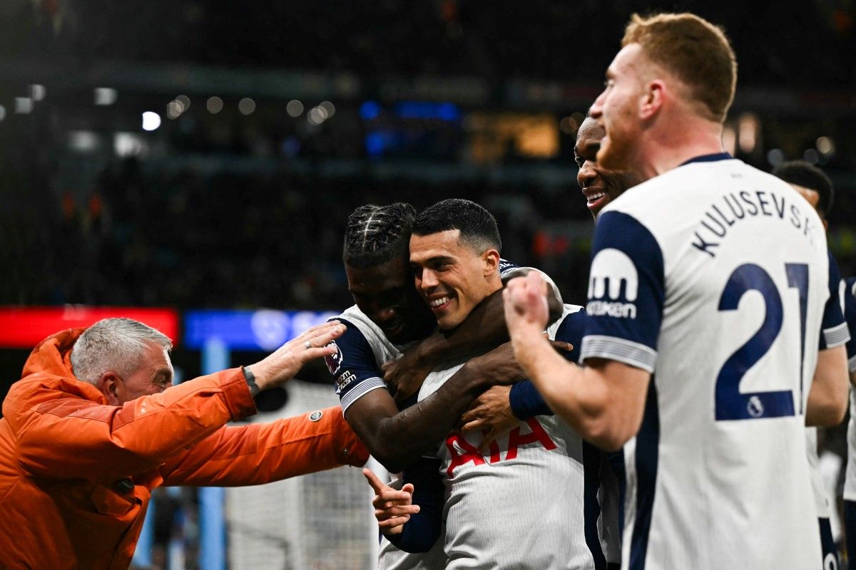 Spurs Thrash Man City 4-0 to End 52-Match Unbeaten Home Run