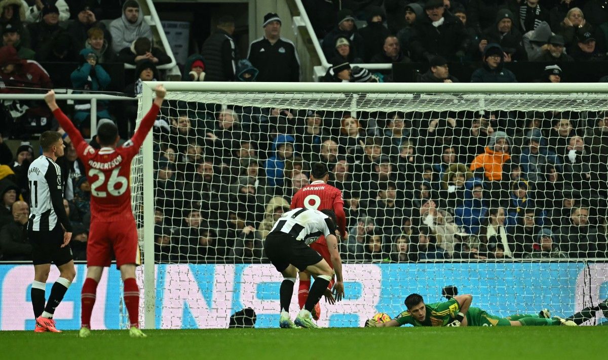 Liverpool Held in Newcastle Thriller, Arsenal Inflict Amorim’s First Defeat