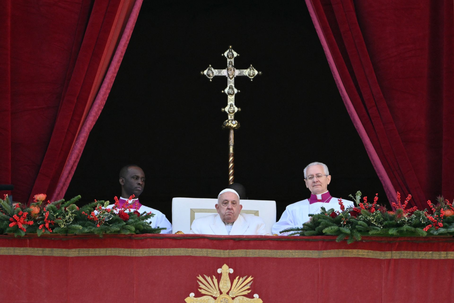 Pope Calls for ‘Arms to Be Silenced’ Across World