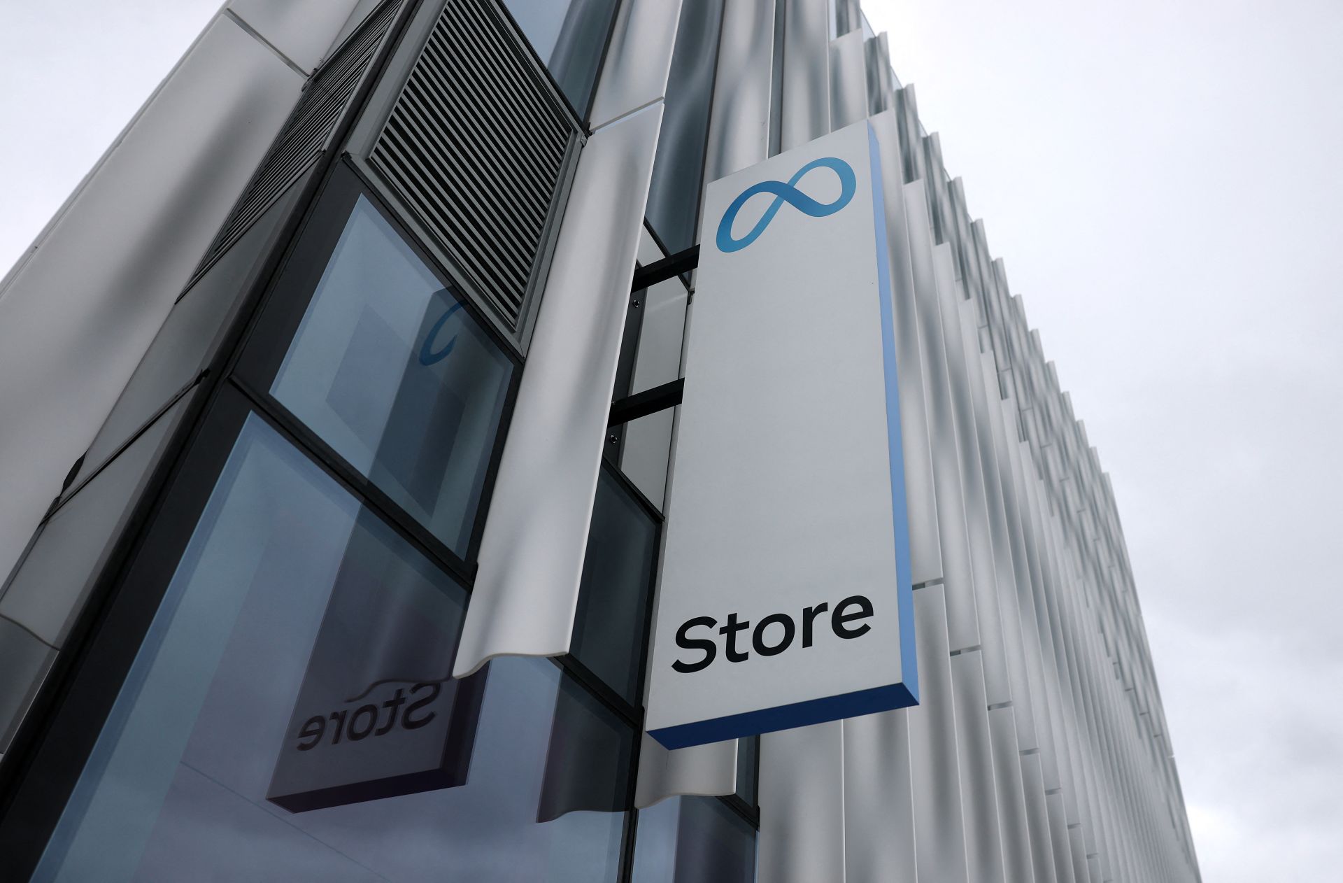 Le conseil de surveillance de Meta s'inquiète de la fin du fact-checking