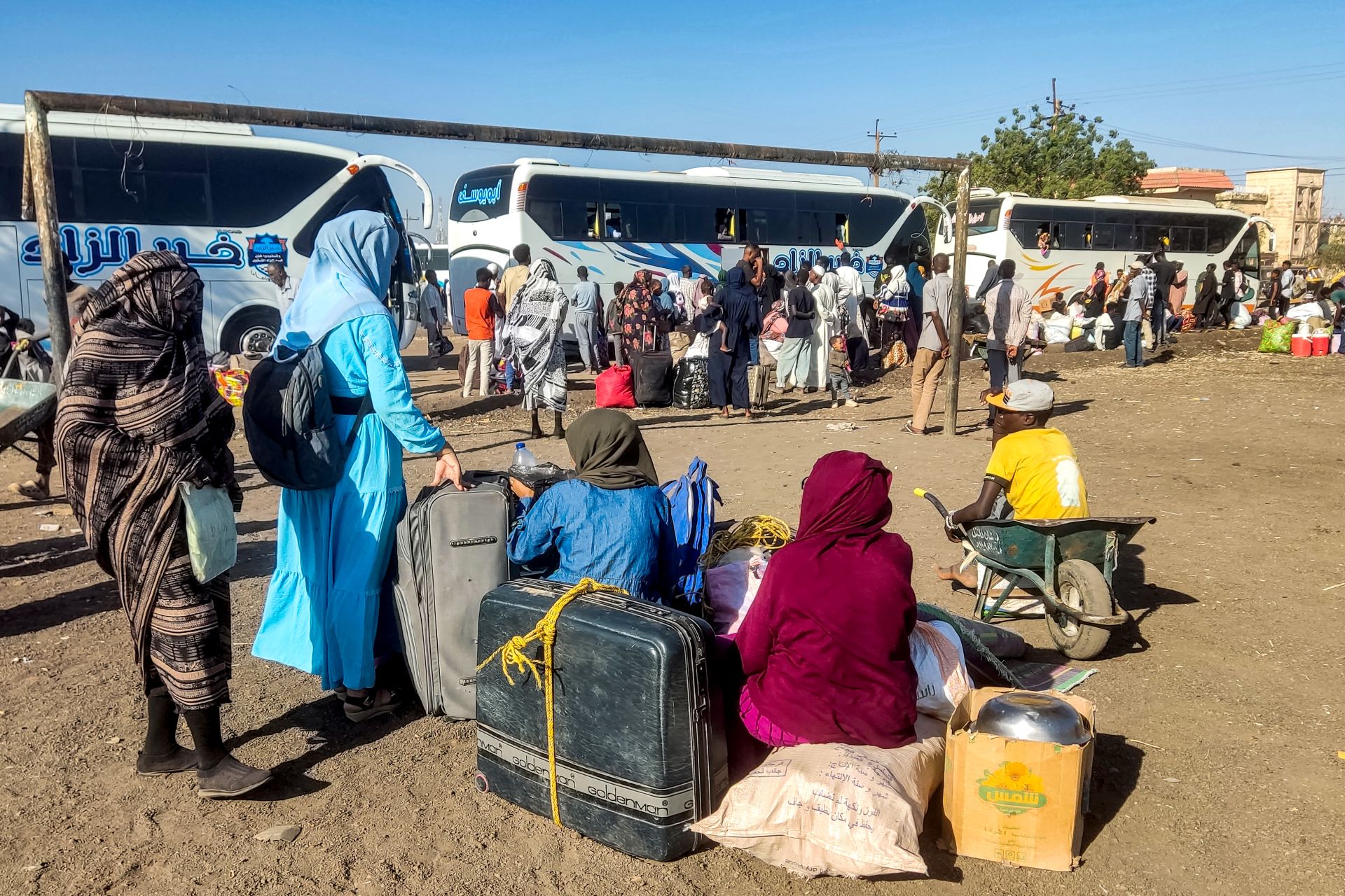 Sudan Paramilitaries Shell Hospital as Violence Rages Nationwide