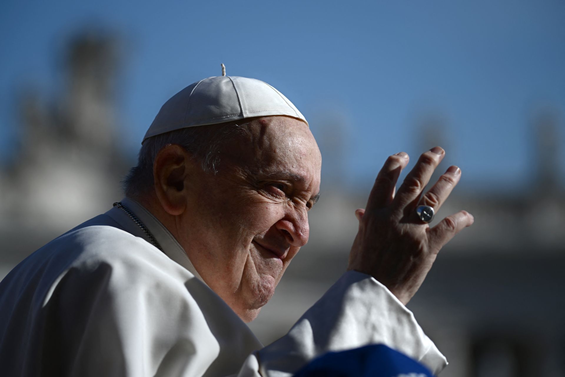 Pope Francis 'Resting' as Condition Improves: Vatican