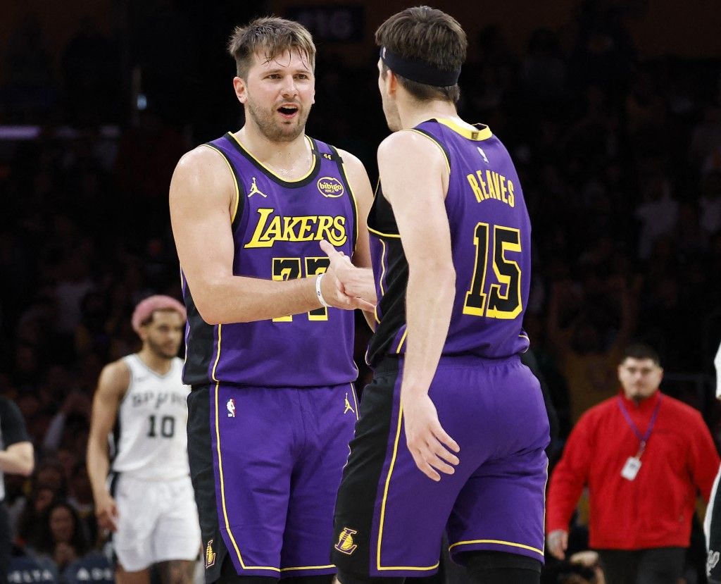 No Jokic, No Problem as Nuggets Stun Warriors, Lakers Dominate