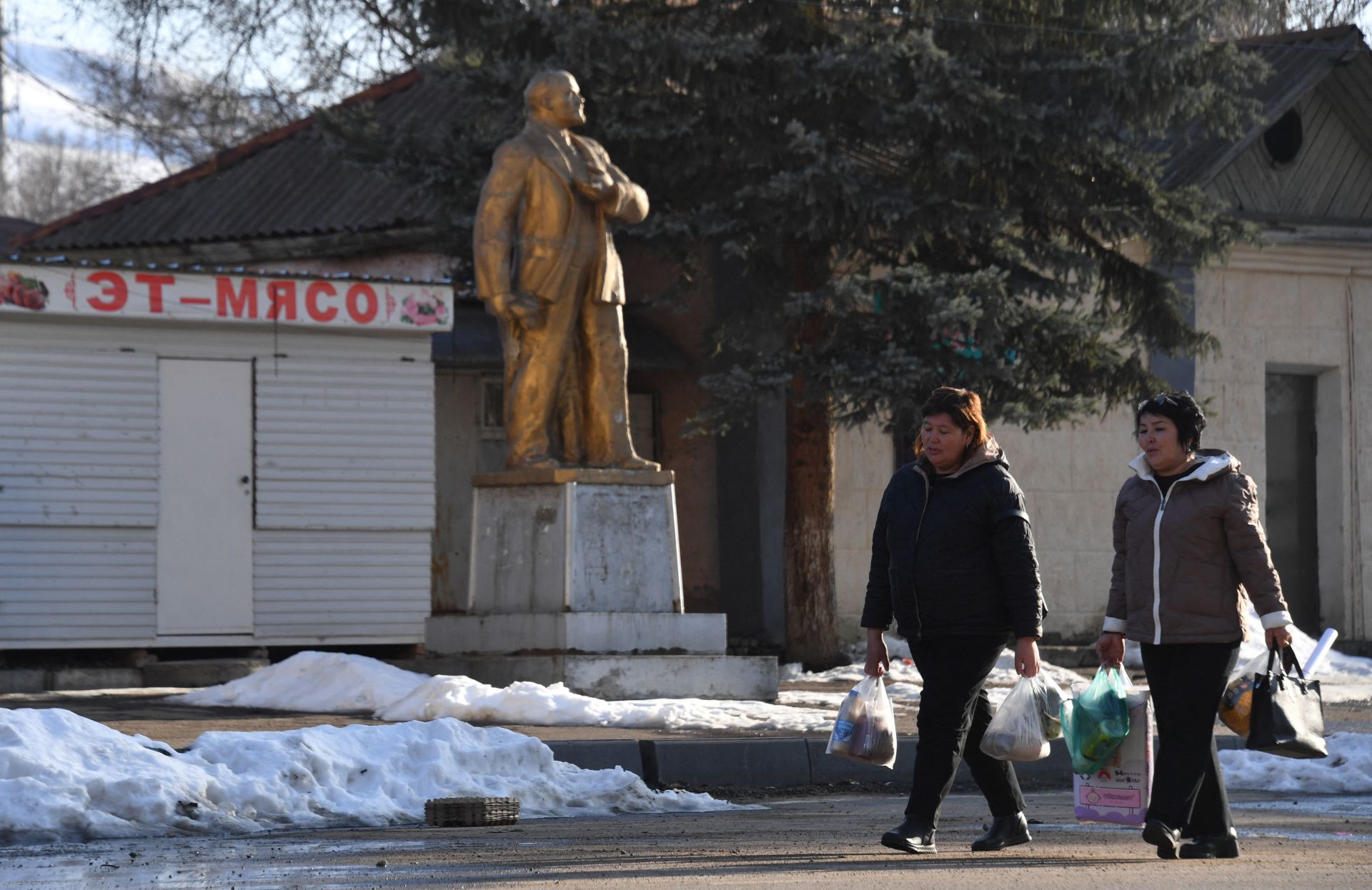 En Asie centrale, l'inexorable exode des Russes