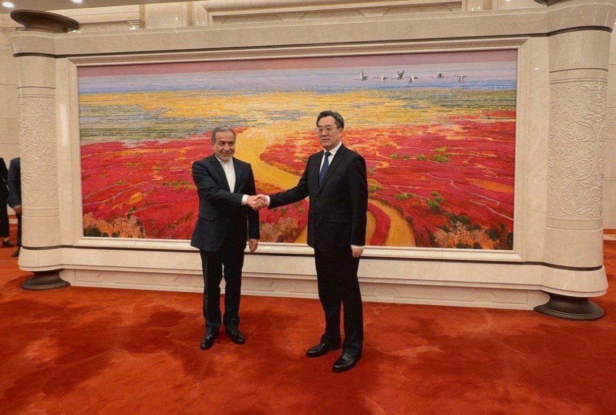 Iran Top Diplomat in China to Discuss Nuclear Talks