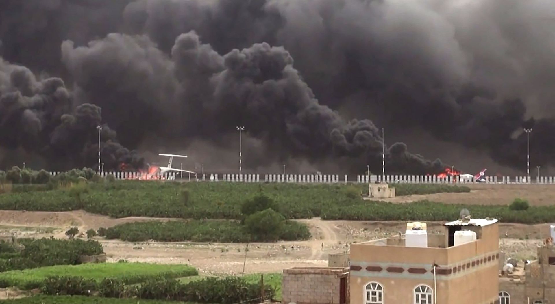 Yémen: les Houthis disent oui aux Américains, non à Israël