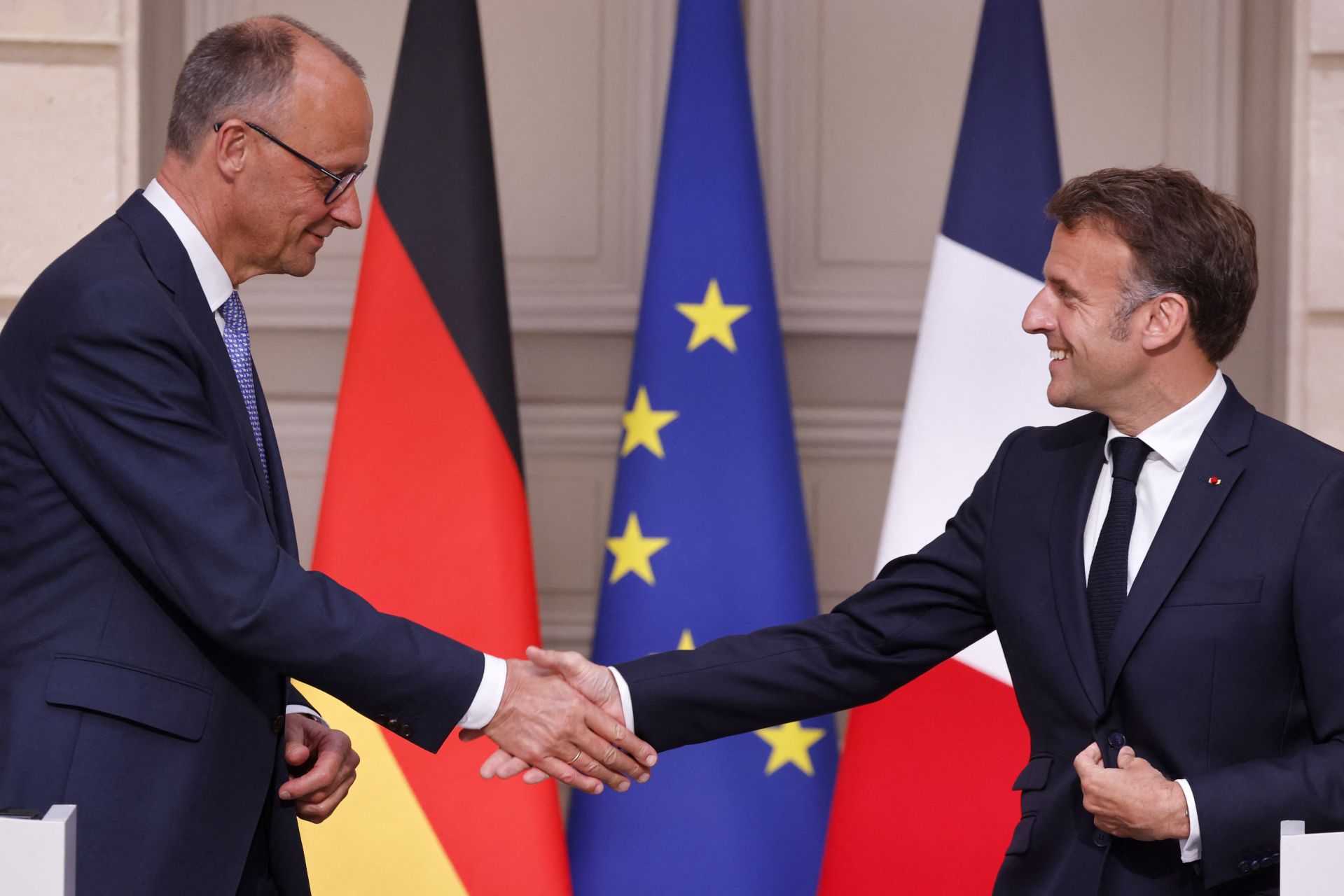 France, Germany Say to Cooperate More Closely on Defense