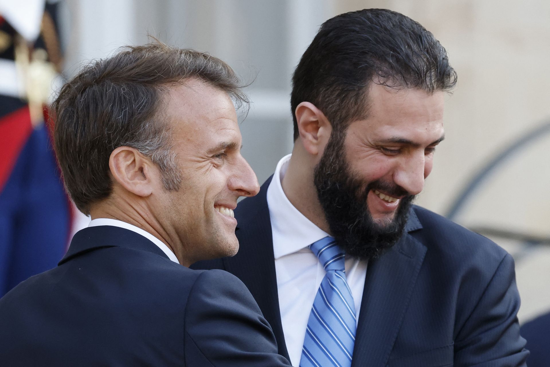 Macron Calls for Preventing Renewed Violence after Talks with Syria's al-Sharaa