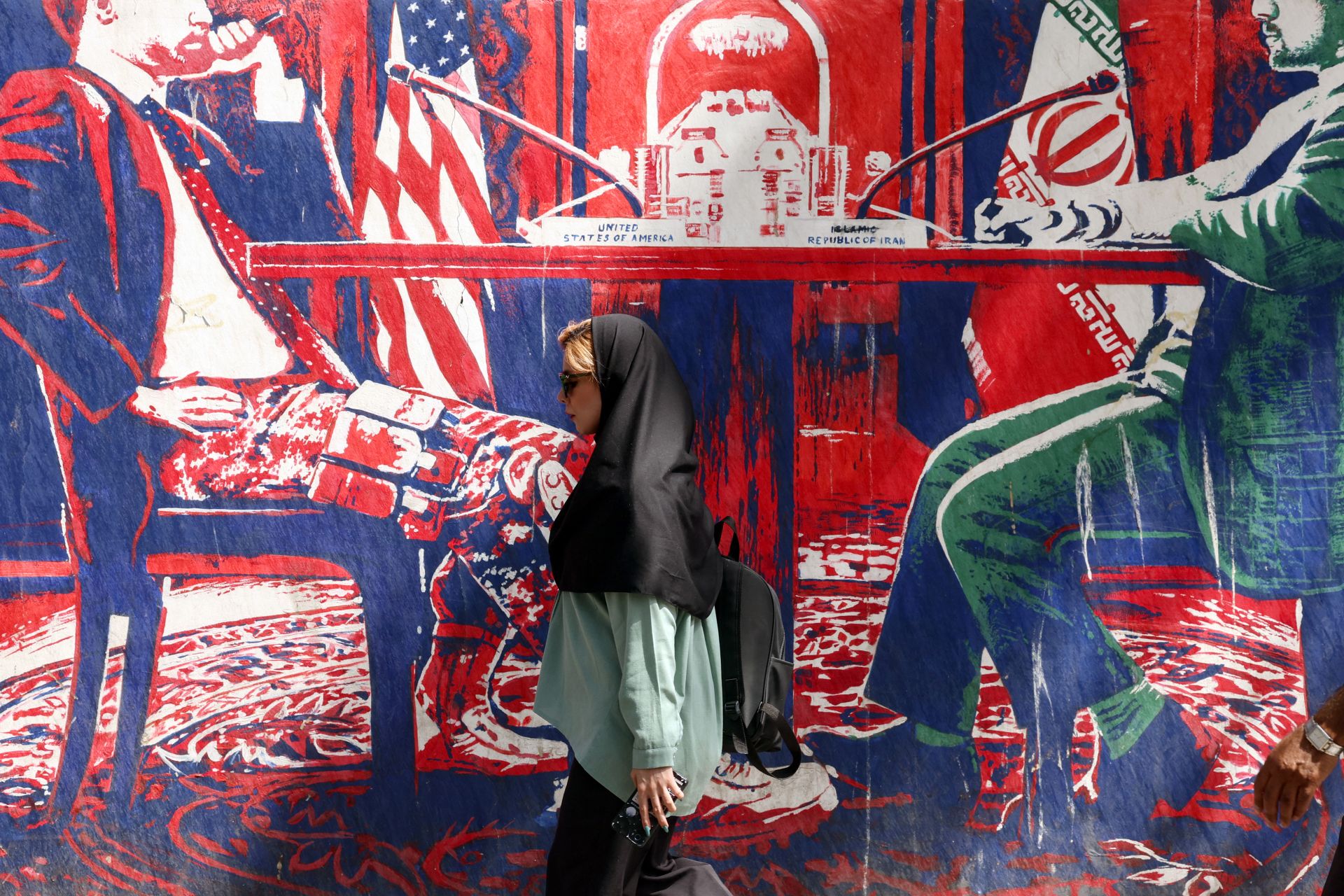 US Sanctions Chinese and Hong Kong Firms for Aiding Iran's Missile Program